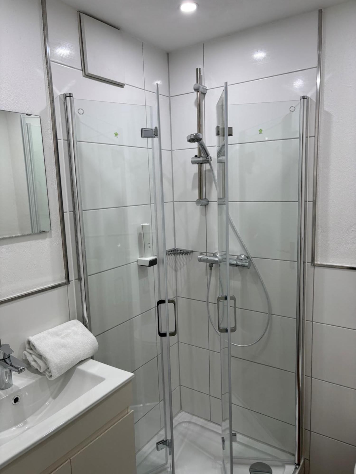 Motel Drei Koenig- Ihr Transithotel Heimsheim エクステリア 写真